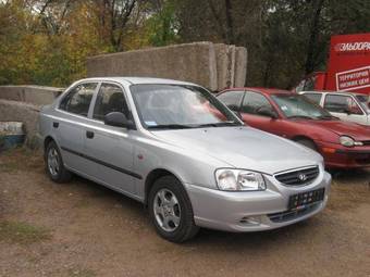 2008 Hyundai Accent Photos