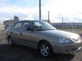 2008 Hyundai Accent Images