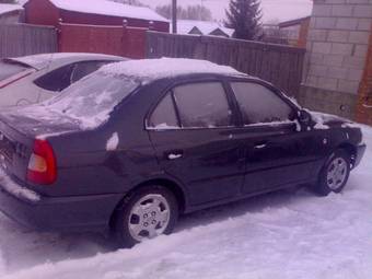 2008 Hyundai Accent Pictures