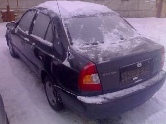 2008 Hyundai Accent Pics