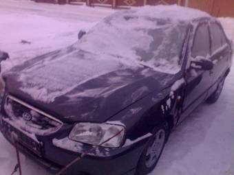 2008 Hyundai Accent Pictures
