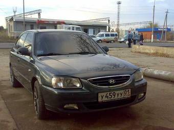 2008 Hyundai Accent Photos