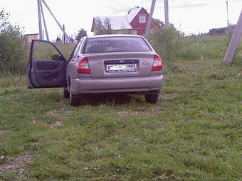 2008 Hyundai Accent Photos