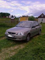 2008 Hyundai Accent Pictures