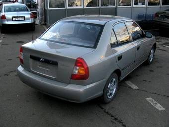 2008 Hyundai Accent Pictures