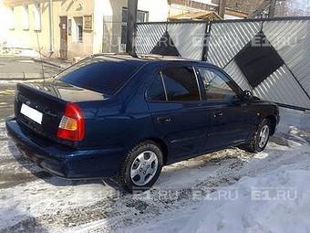 2008 Hyundai Accent Pictures