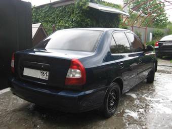 2008 Hyundai Accent Photos