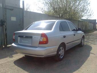 2008 Hyundai Accent Pictures