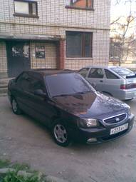 2008 Hyundai Accent Pictures