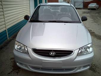 2009 Hyundai Accent Photos