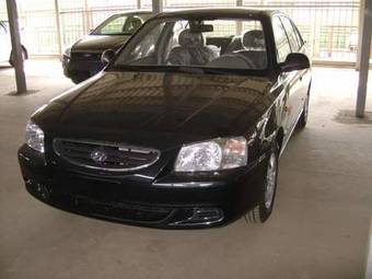 2009 Hyundai Accent Photos