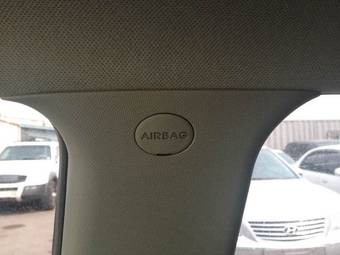 2011 Hyundai Accent Pictures