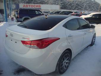 2011 Hyundai Avante Wallpapers