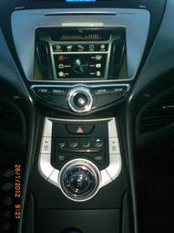2011 Hyundai Avante Pictures