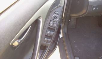 2011 Hyundai Avante Images