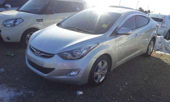 2011 Hyundai Avante Pictures