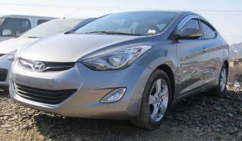 2011 Hyundai Avante Photos
