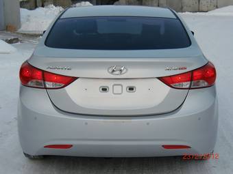 2011 Hyundai Avante Wallpapers