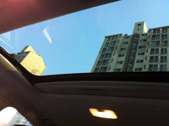 2011 Hyundai Avante Pictures