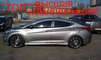 2011 Hyundai Avante Photos