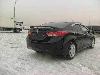 2011 Hyundai Avante Photos