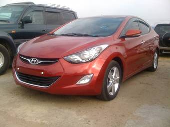 2011 Hyundai Avante Photos