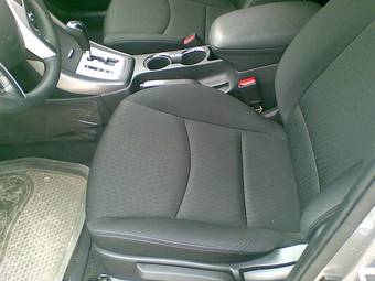 2011 Hyundai Avante Images