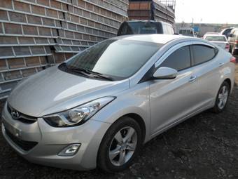 2011 Hyundai Avante Photos