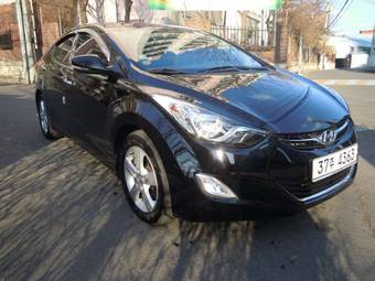 2011 Hyundai Avante Photos