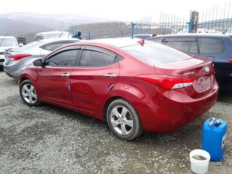 2011 Hyundai Avante Photos