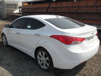 2011 Hyundai Avante Wallpapers