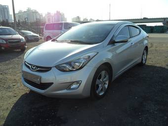 2011 Hyundai Avante Photos