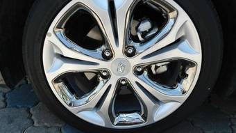2011 Hyundai Avante Pictures