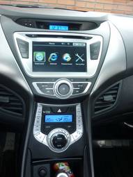 2011 Hyundai Avante Wallpapers