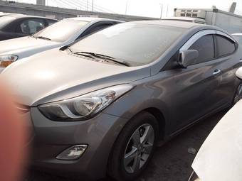 2011 Hyundai Avante Photos