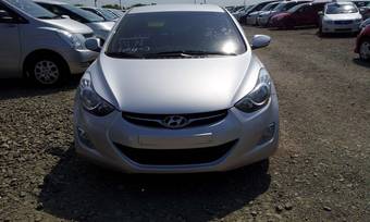 2011 Hyundai Avante Photos