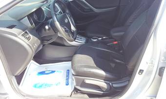 2011 Hyundai Avante Images