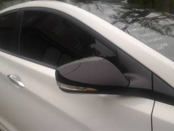 2011 Hyundai Avante Images
