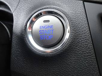 2011 Hyundai Avante Pictures