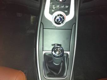 2011 Hyundai Avante Pictures