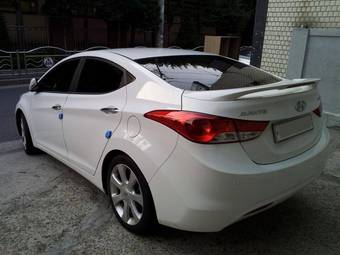2011 Hyundai Avante Photos