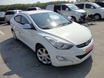 2011 Hyundai Avante Photos