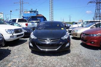 2011 Hyundai Avante Images
