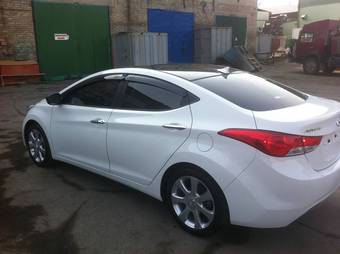 2012 Hyundai Avante Photos