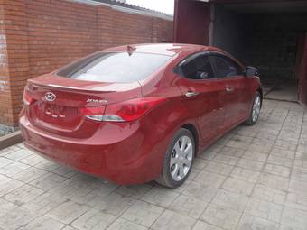 2012 Hyundai Avante Images