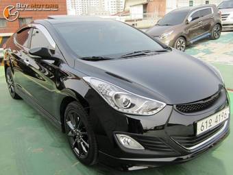 2012 Hyundai Avante Photos