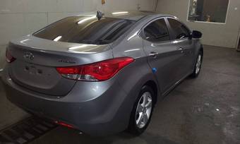 2012 Hyundai Avante Pics