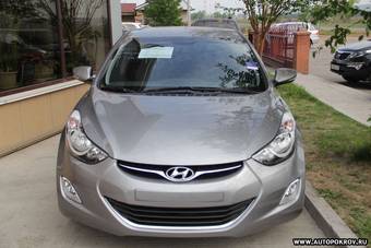 2012 Hyundai Avante Pictures