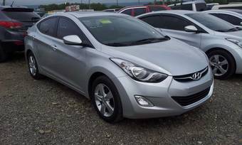2012 Hyundai Avante Photos