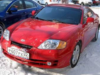 2003 Hyundai Coupe Images